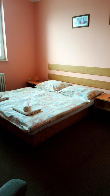 Penzion Premona Nitra Extérieur photo